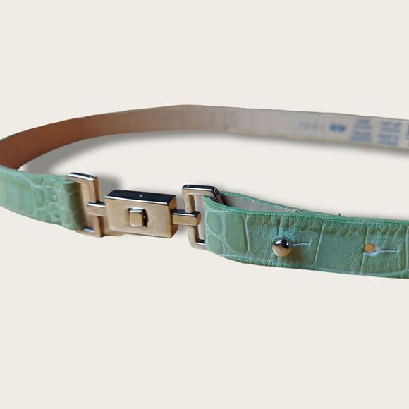 Vintage Danier Leather Green Snake Etched Leather Belt - Picture 11 of 11